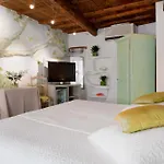 Le Castellas & - Pont Du Gard - Uzes Otel 4*