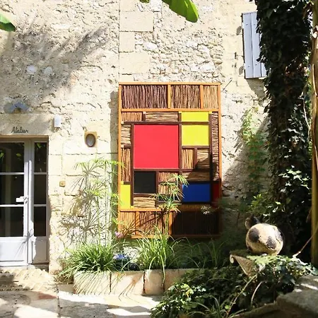 Le Castellas - Les Collectionneurs Collias