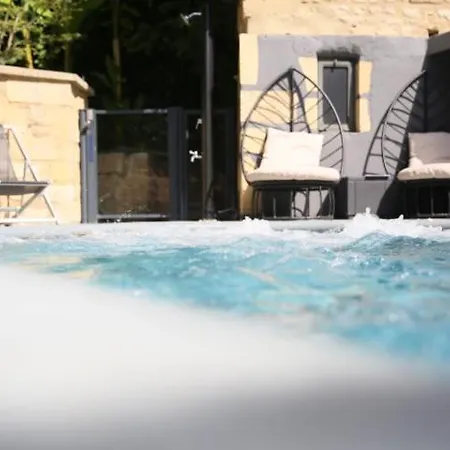 Le Castellas & - Pont Du Gard - Uzes 4* Collias