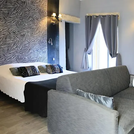 Le Castellas - Les Collectionneurs Hotel 4*