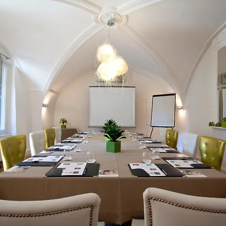 Le Castellas & - Teritoria コリアス