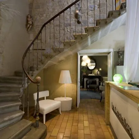 Le Castellas & - Teritoria コリアス