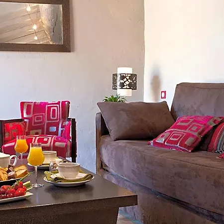 Le Castellas & - Pont Du Gard - Uzes Hotel