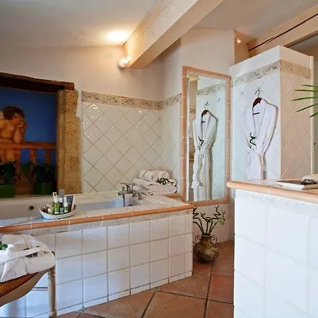 Le Castellas Hotel&spa - Teritoria