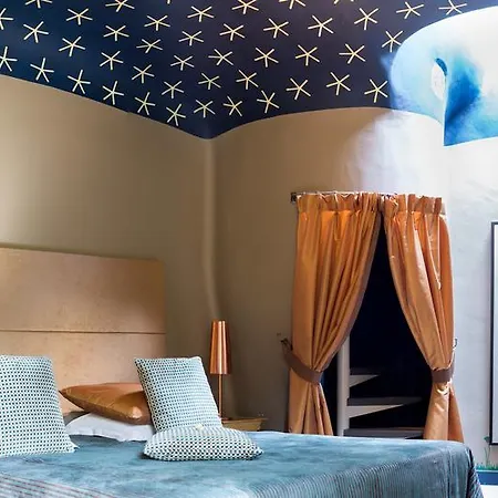 Le Castellas - Les Collectionneurs 4* Collias
