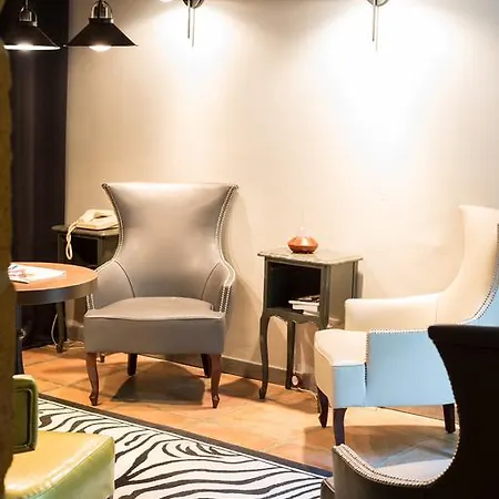 Le Castellas - Les Collectionneurs Hotel