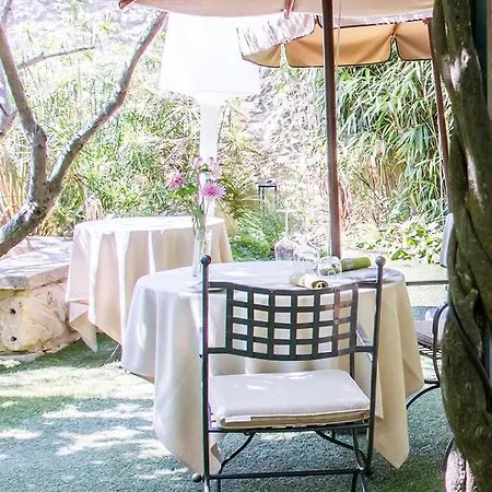 Le Castellas & - Pont Du Gard - Uzes 酒店 4*