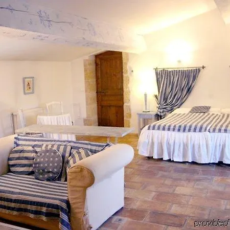 Le Castellas & - Teritoria コリアス