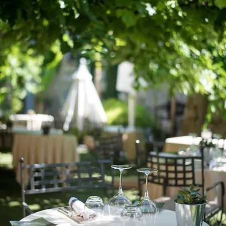 Le Castellas Hotel&spa - Teritoria Collias