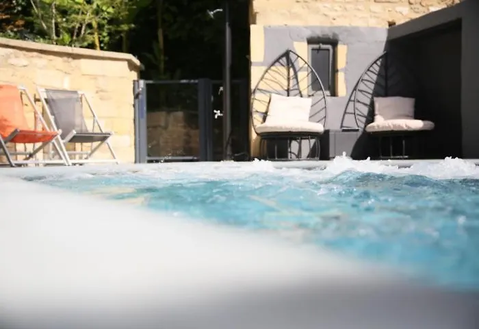 Le Castellas & - Pont Du Gard - Uzes 4* Collias