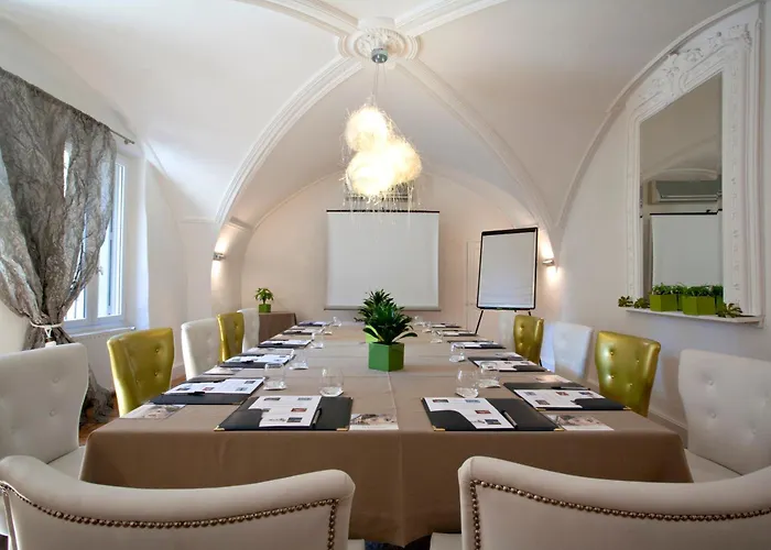 Le Castellas & - Pont Du Gard - Uzes Collias