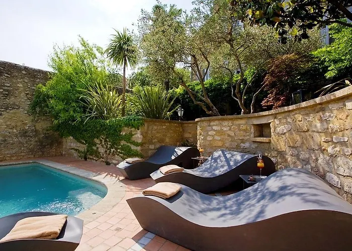 Le Castellas & - Pont Du Gard - Uzes Hotel 4*