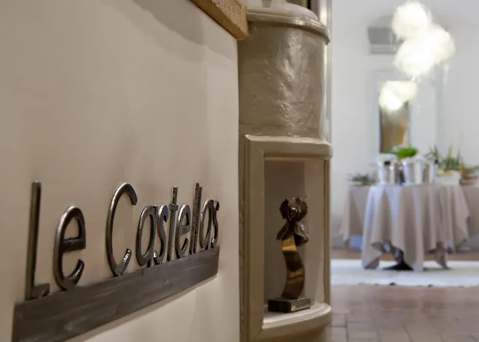 Hotel Le Castellas & - Pont Du Gard - Uzes