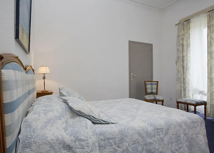 Le Castellas & - Pont Du Gard - Uzes Collias