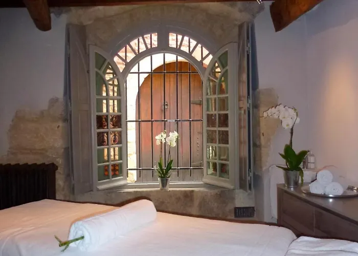 Le Castellas & - Pont Du Gard - Uzes Hotel Collias