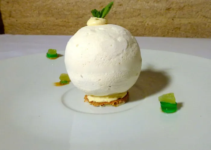 Le Castellas & - Pont Du Gard - Uzes Hotel 4*