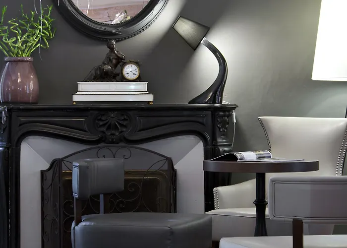 Le Castellas & - Pont Du Gard - Uzes Hotel Collias