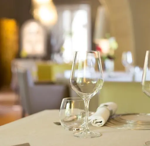 Le Castellas & - Pont Du Gard - Uzes 4* Collias