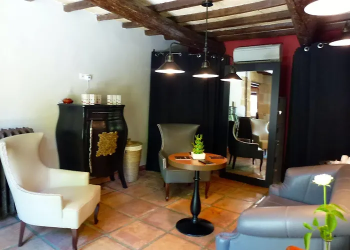 Le Castellas & - Pont Du Gard - Uzes Hotel 4*