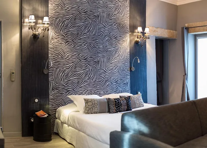 Le Castellas & - Pont Du Gard - Uzes Hotel 4*