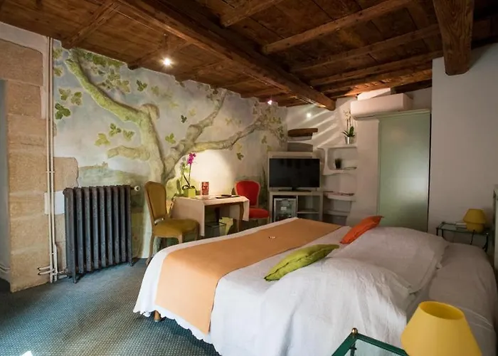 Le Castellas & - Pont Du Gard - Uzes Hotel Collias